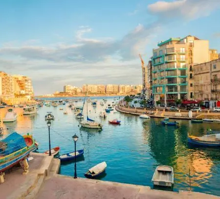 Stylish 2br With Balconies In St Julians By 360 Estates