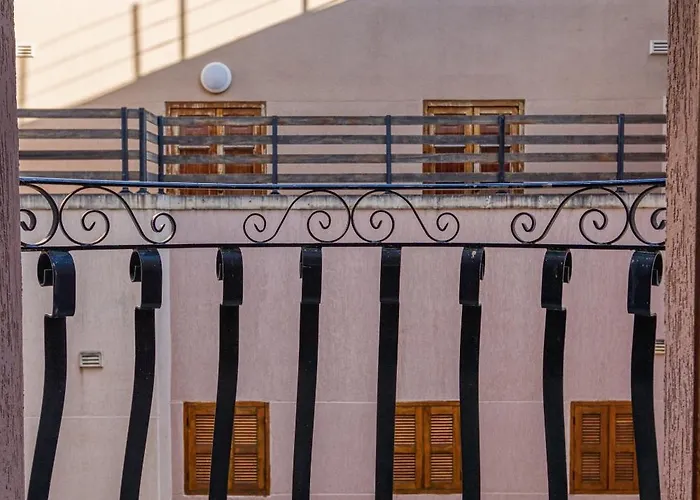 Apartament Stylish 2br With Balconies In St Julians By 360 Estates