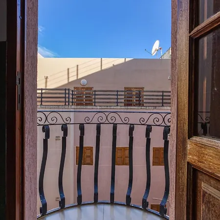 Stylish 2br With Balconies In St Julians By 360 Estates * Saint Julian's