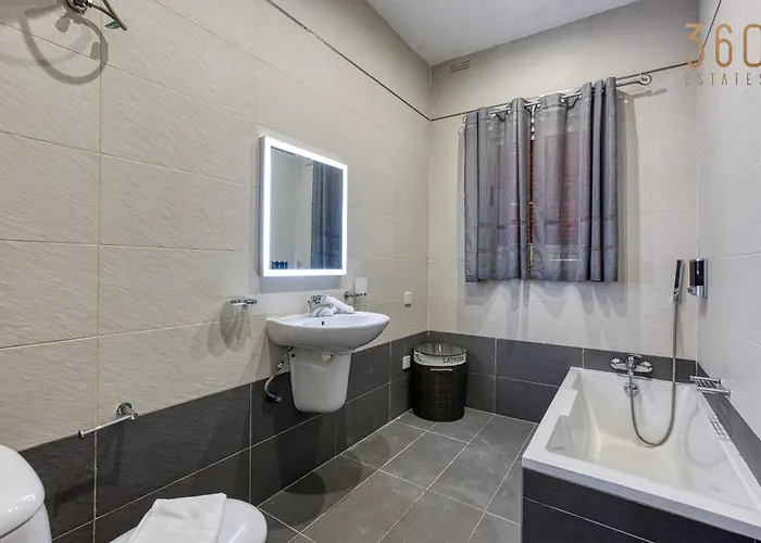 Daire Stylish 2br With Balconies In St Julians By 360 Estates