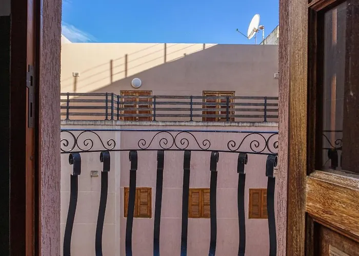 Stylish 2br With Balconies In St Julians By 360 Estates * Saint Julian's